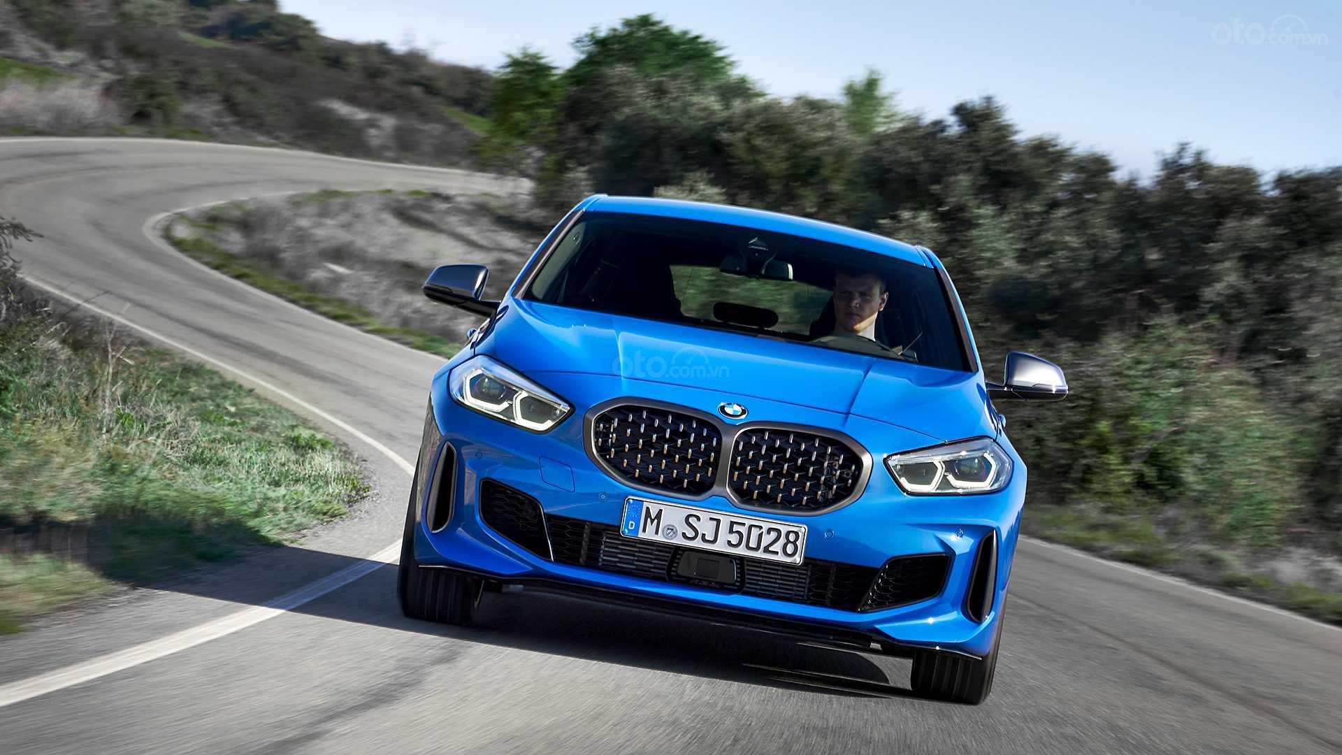Đánh giá xe BMW 1-Series 2020 về trang bị an toàn