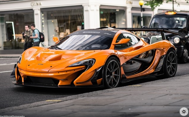 Top 10 siêu xe đắt nhất thế giới  McLaren P1 LM có công suất 1.000 mã lực.