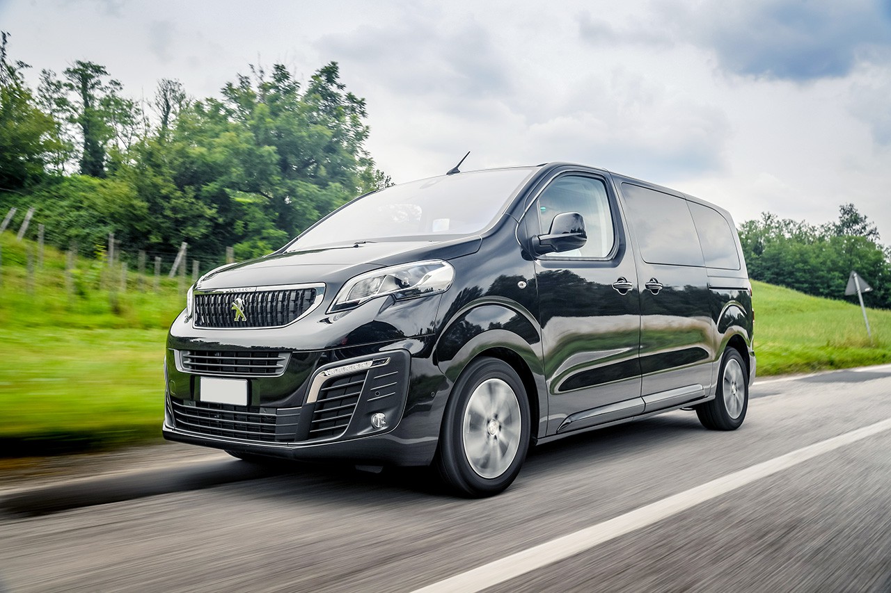 Đánh giá xe Peugeot Traveller Đánh giá xe Peugeot Traveller