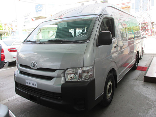 Top 10 xe ô tô ế ẩm nhất tại Việt Nam tháng 5/2019 - Toyota Hiace...