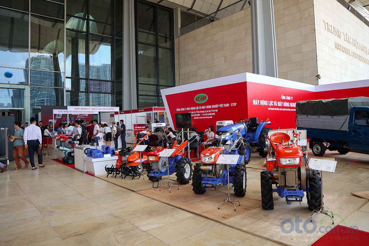 các hoạt động tại triển lãm Vietnam AutoExpo 2019 7.