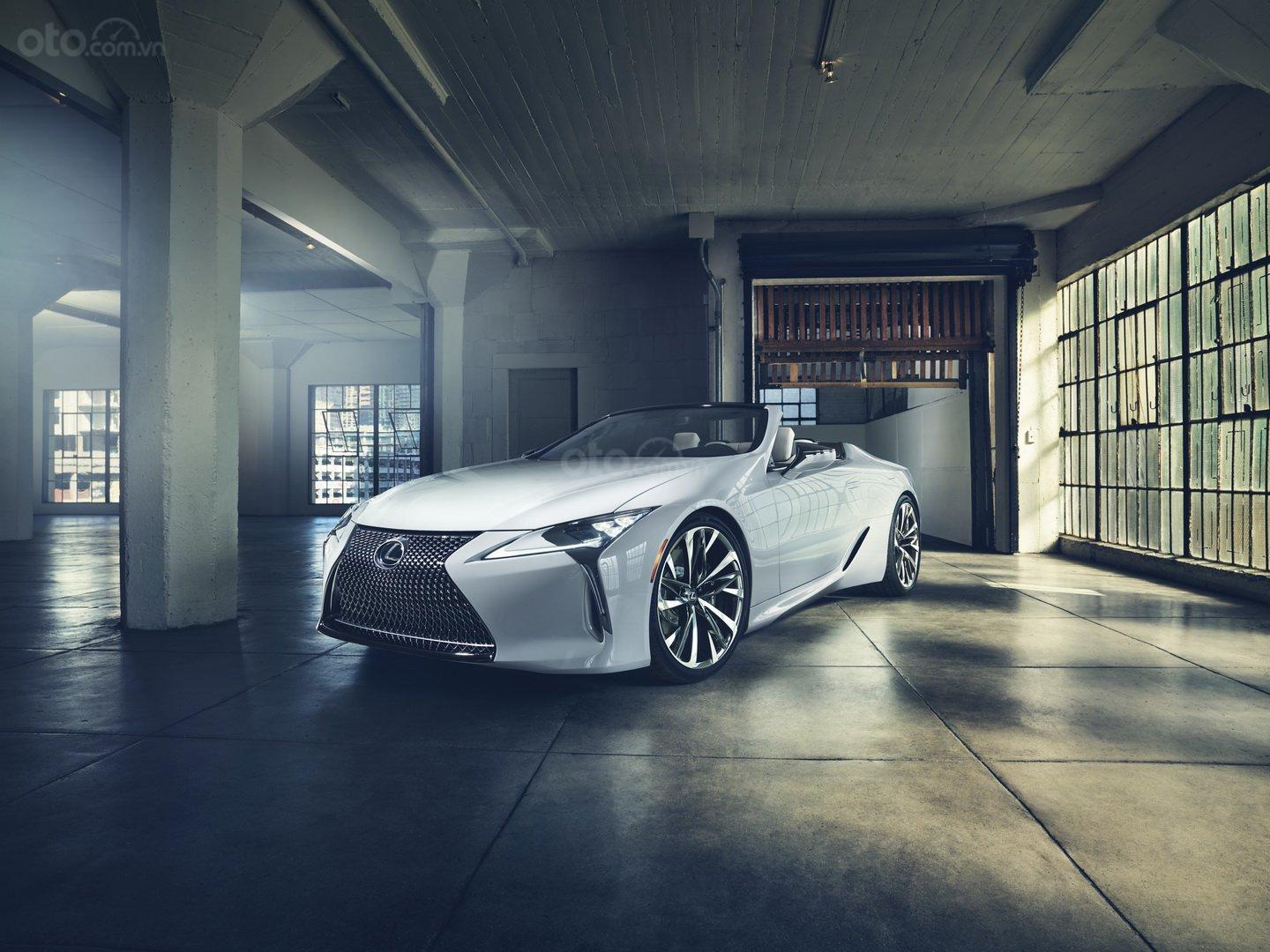 Lexus LC 2020 Convertible phiên bản sản xuất xác nhận ra mắt vào tháng 7