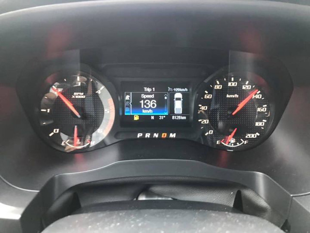 Ford Ranger Raptor đã qua sử dụng ODO 8.000 km vẫn đòi giá ngang xe mới 3 Ford Ranger Raptor đã qua sử dụng ODO 8.000 km vẫn đòi giá ngang xe mới a3