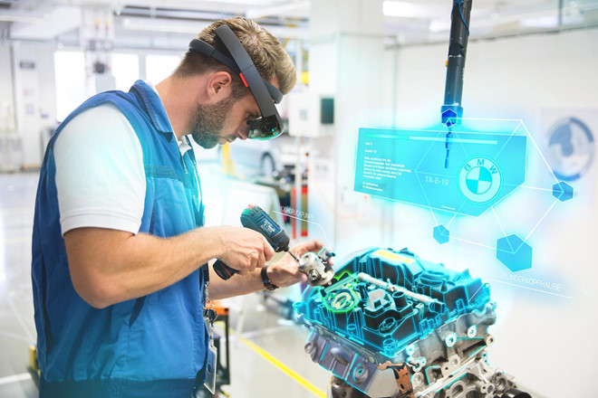 BMW chế tạo kính thông minh giúp kỹ thuật viên sửa xe nhanh hơn 2 BMW chế tạo kính thông minh giúp kỹ thuật viên sửa xe nhanh hơn a2