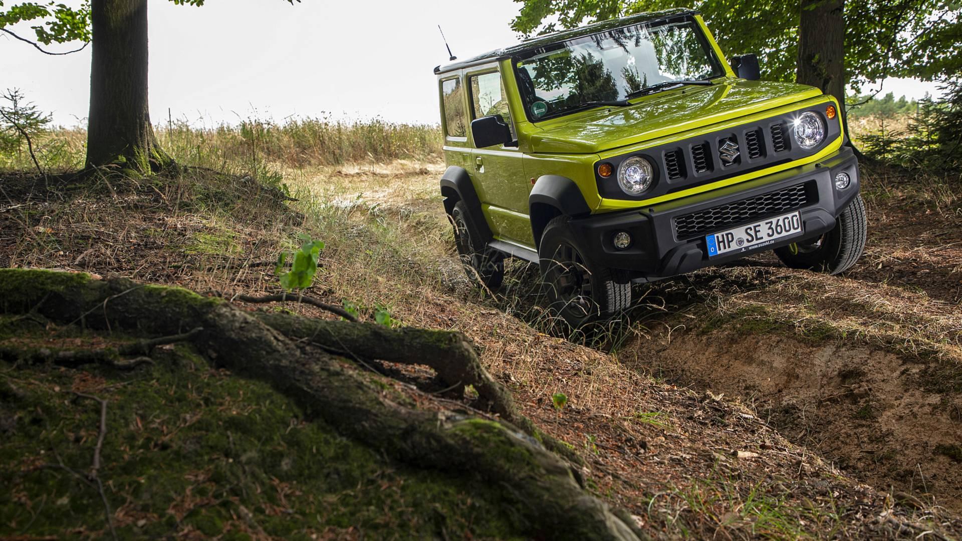 Đánh giá xe Suzuki Jimny 2019 về thiết kế động cơ.