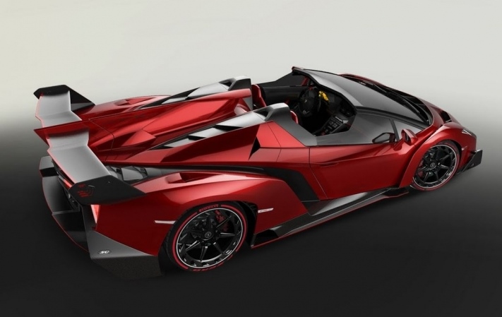 Lamborghini Veneno Roadster là siêu xe Lamborghini đắt nhất thế giới hiện nay.