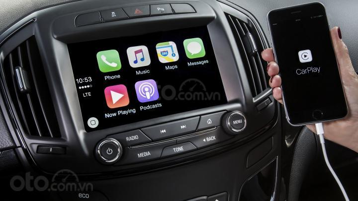 Apple CarPlay.