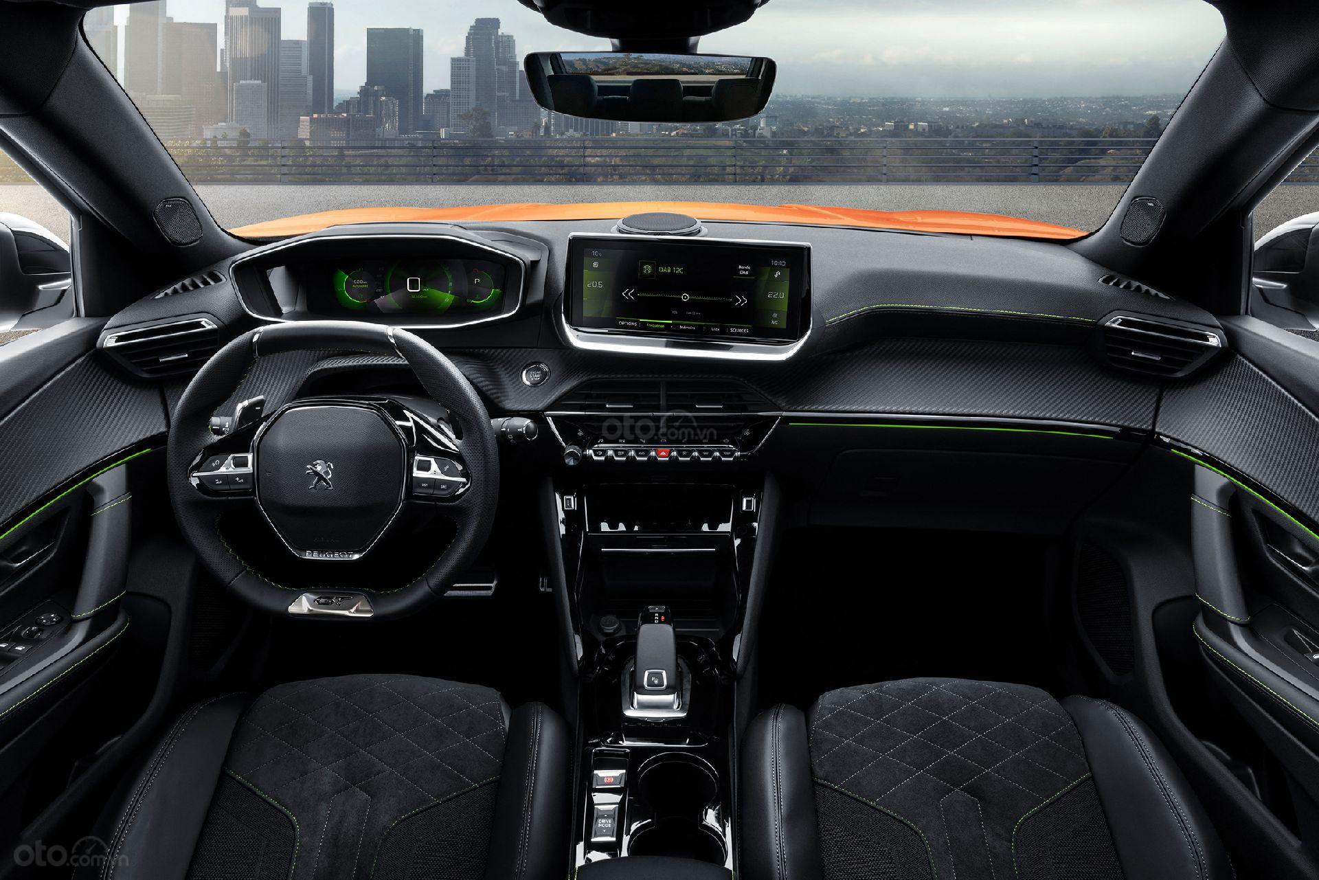 Peugeot 2008 2020 hoàn toàn lộ diện.