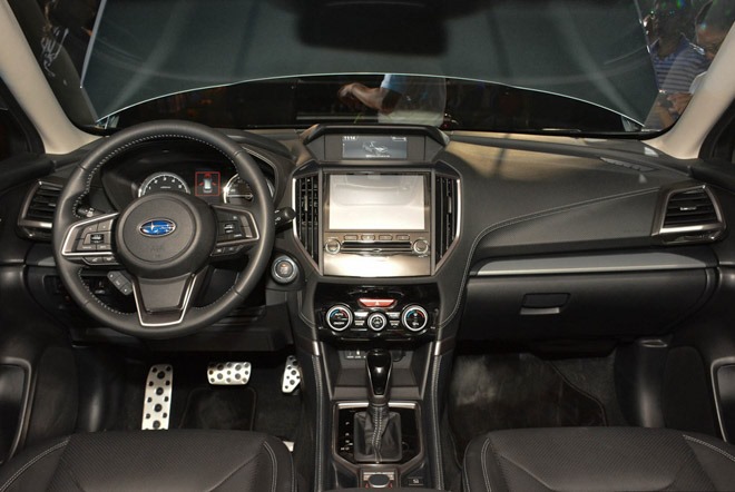 Giá xe Subaru Forester 2019 chưa ra mắt đã có ưu đãi - Ảnh 2.