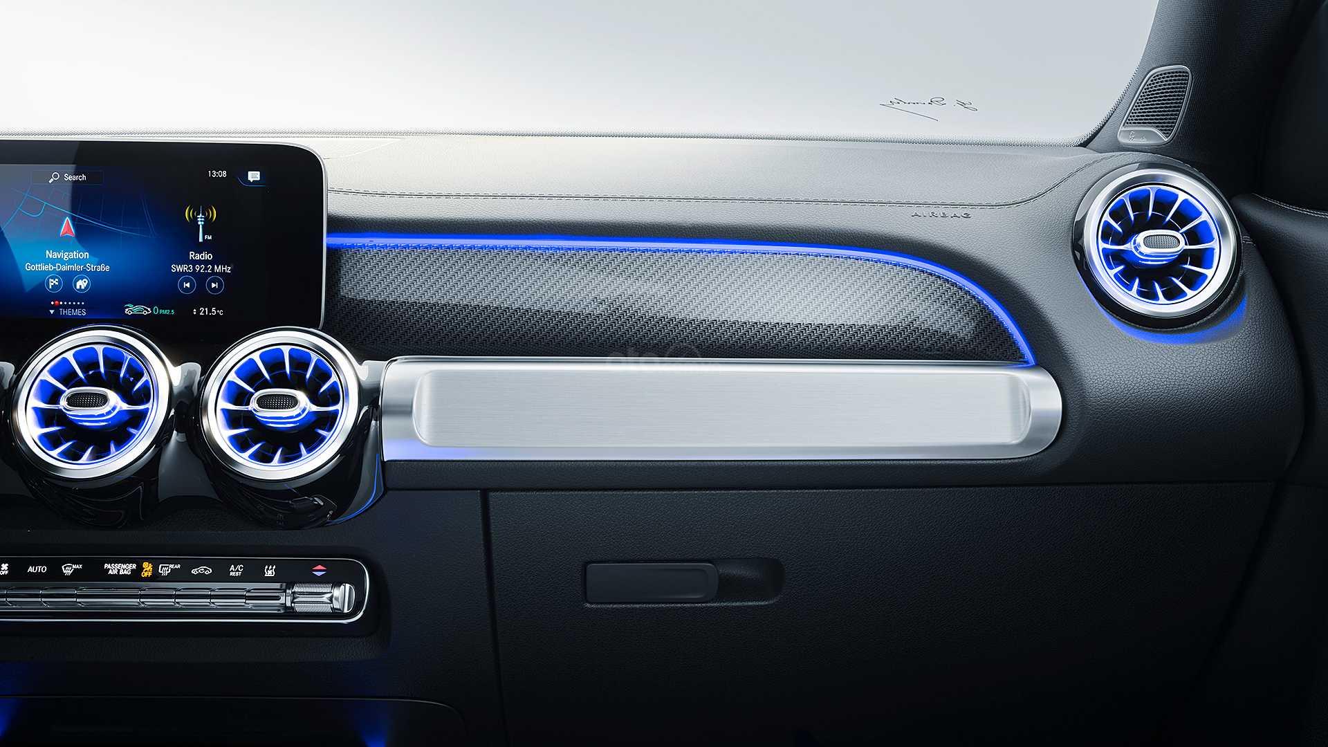 Bảng điều khiển trung tâm Mercedes-Benz GLB-Class 2020