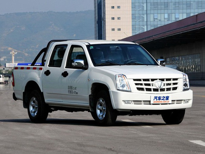 Xuất hiện xe Tàu “nhái” Cadillac Escalade lại còn gắn mác logo như VinFast, giá rẻ bất ngờ 4a