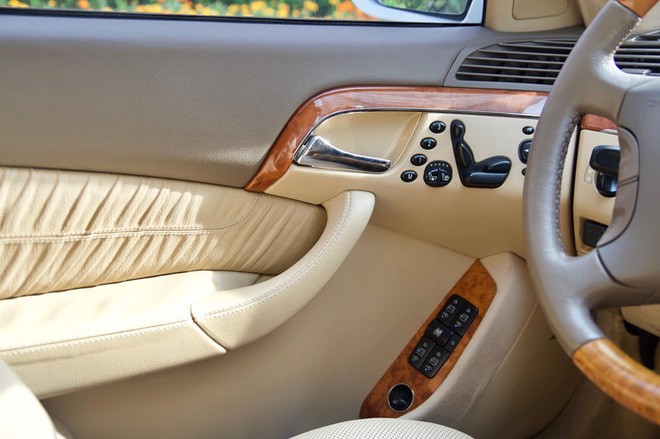 Mercedes-Benz S-Class 2003 "đắt" ngang Kia Cerato 2019 dù đã tân trang lại a7