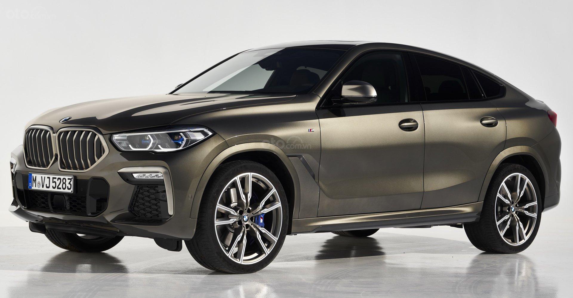 So sánh BMW X6 2020 cũ và mới - đầu xe 3