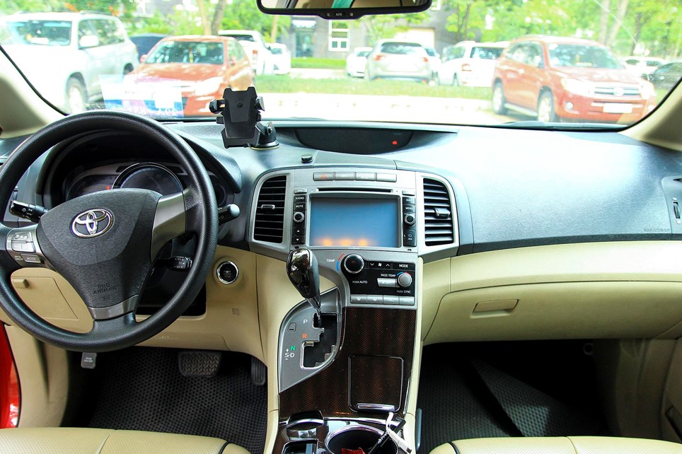 Toyota Venza 2009 vẫn chốt giá 800 triệu đồng nhờ "mác" xe nhập Mỹ a7