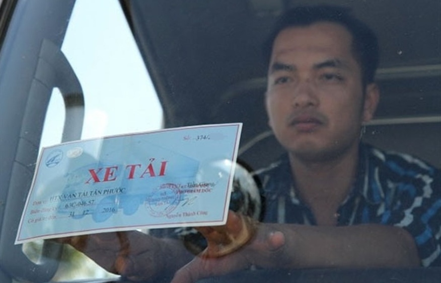 Phù hiệu xe tải là gì?