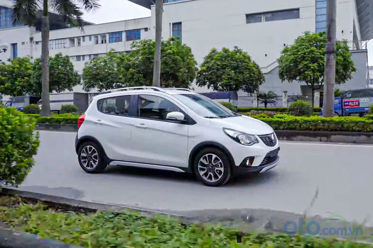 Bộ Tài chính điều chỉnh lệ phí trước bạ của hơn 100 xe ô tô 2a