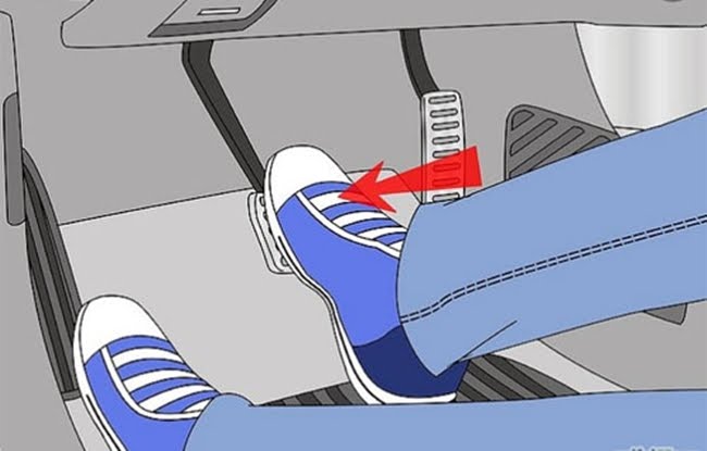 Người dùng thường hiểu sai những điều này khiến xe ô tô nhanh hỏng hơn 3a