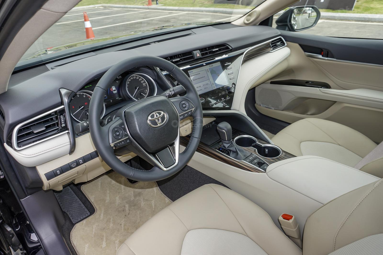 Vẫn còn tình trạng mua xe kèm "lạc" tại Việt Nam a3