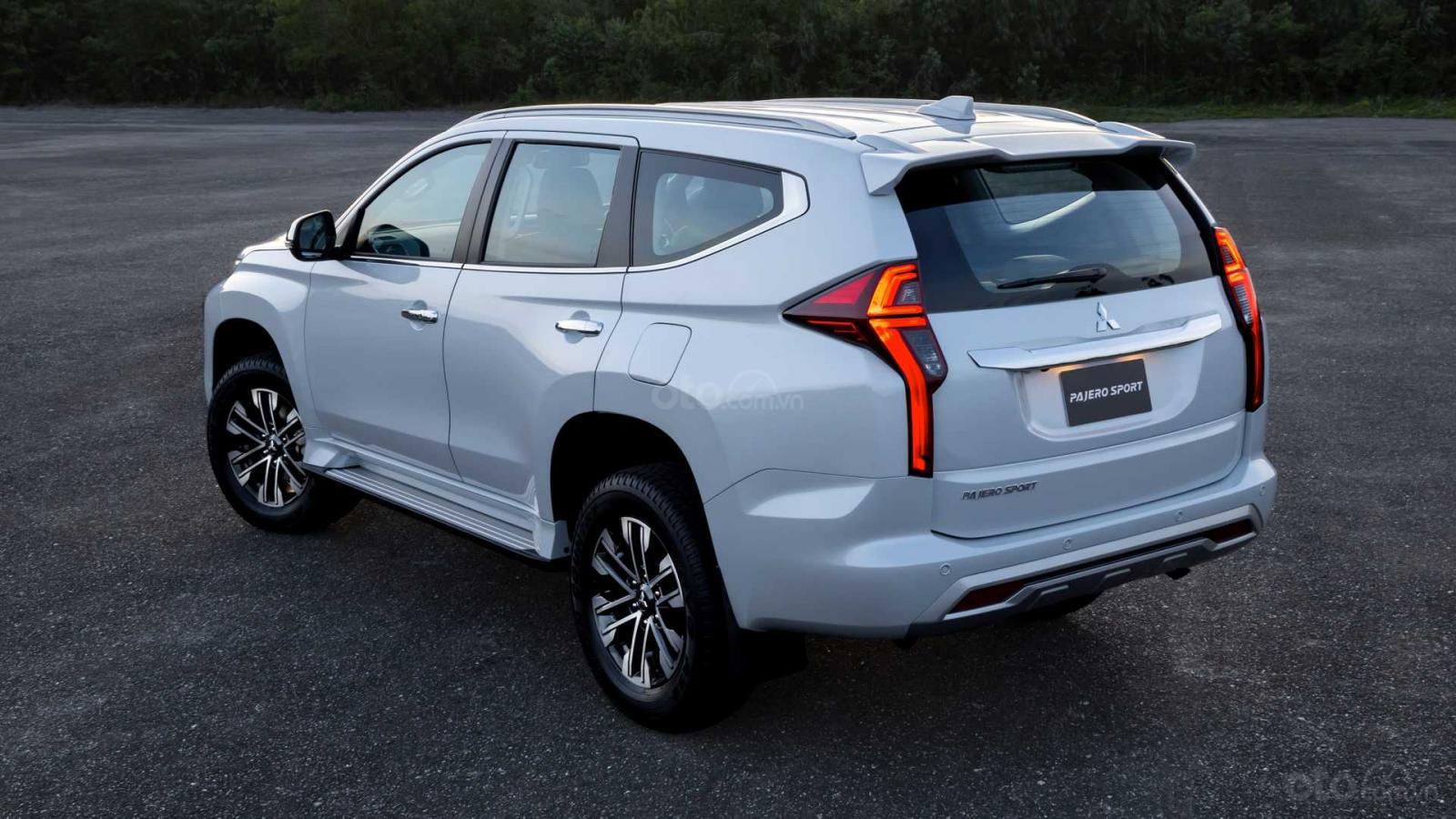 Mitsubishi Pajero Sport 2020 ra mắt diện mạo giống Xpander a2