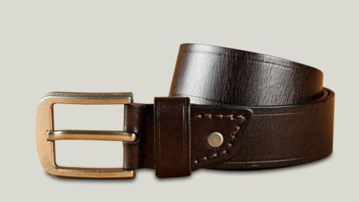 Dụng cụ tự vệ hiệu quả cho các bác tài xế xe ô tô 8a