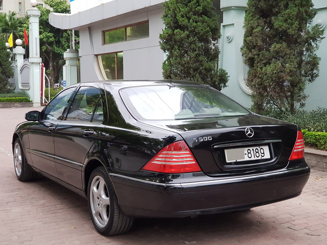 Mercedes-Benz S500 2005 giá 399 triệu, chủ xe bảo đảm 'máy còn chất' a2