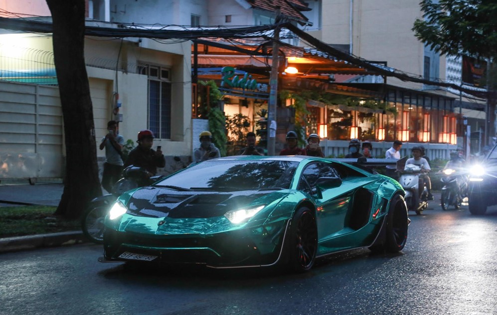 Soi dàn siêu xe Car Passion tại đám cưới Cường Đô La 6 Soi dàn siêu xe Car Passion tại đám cưới Cường Đô La a6