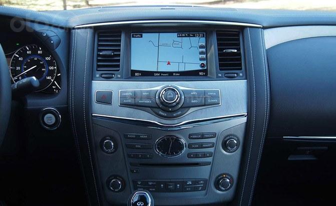 Ưu nhược điểm của Infiniti QX80 2019 - Công nghệ hỗ trợ lái cập nhật