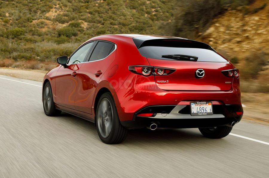 Mazda 3 hatchback đổi tên thành Mazda 3 Sportback nhấn mạnh tính thể thao của đời mới