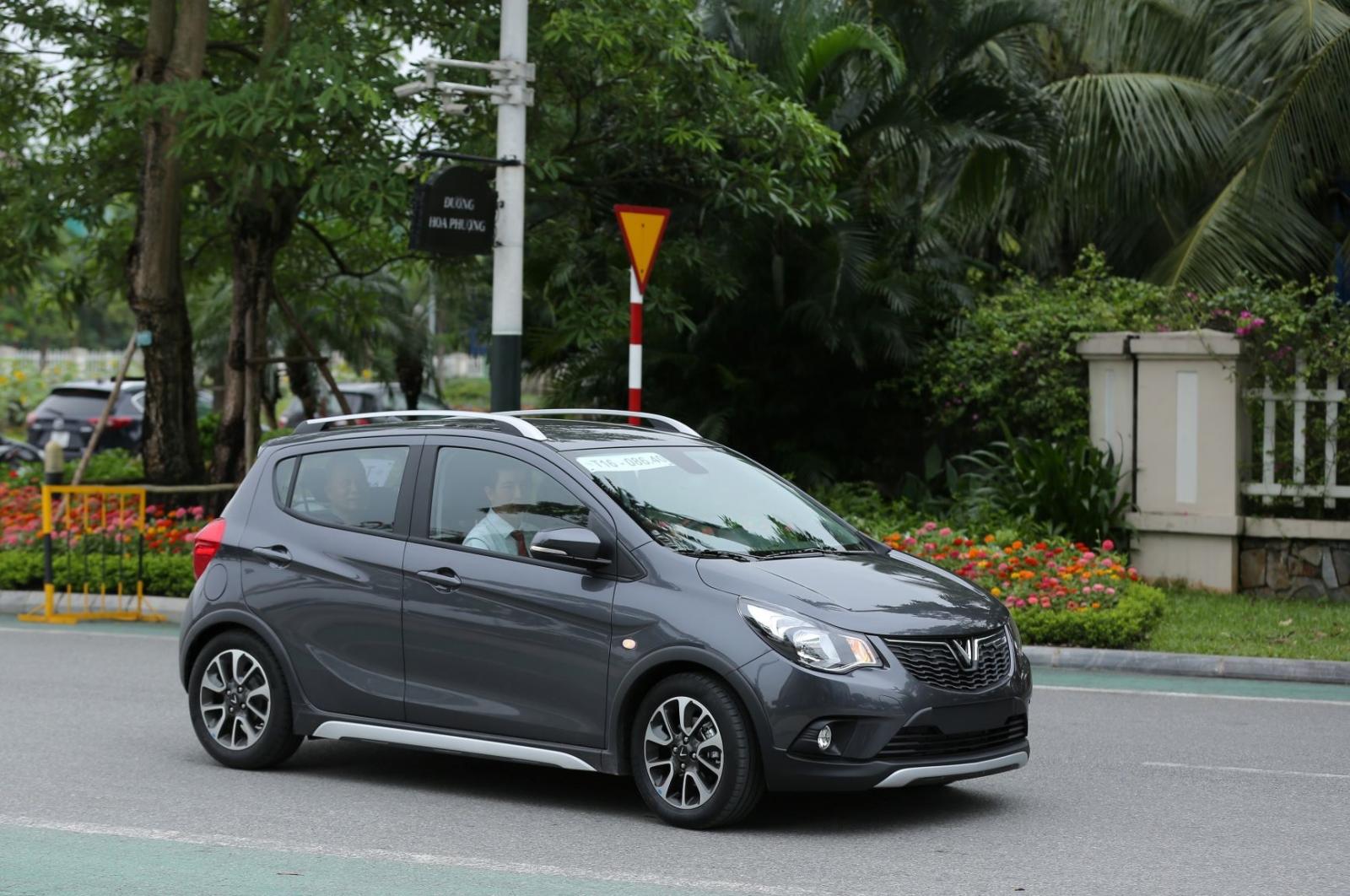 Giá lăn bánh xe VinFast Fadil Plus 2019 nâng cấp mới nhất.