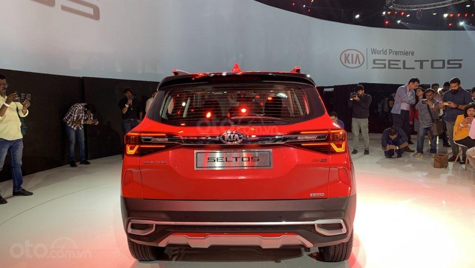 Kia Seltos 2020 phong thái hoành tráng