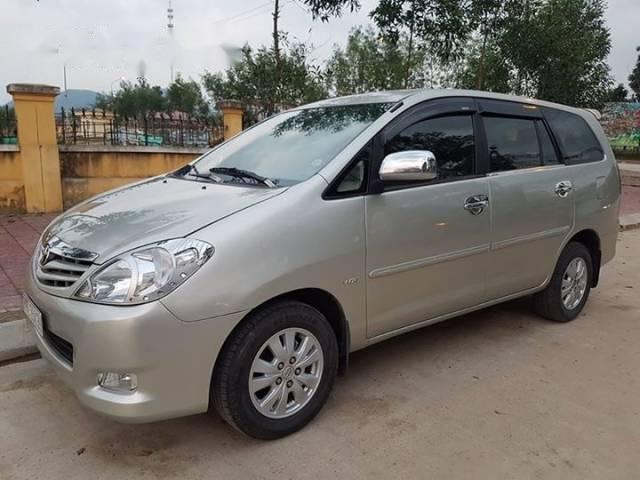 Xe Toyota Innova G 2010 Xe Toyota Innova G 2010