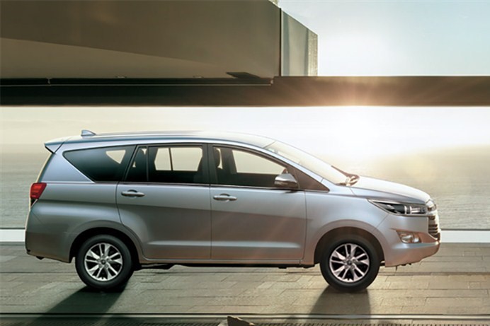 Toyota Innova “vượt mặt” Mitsubishi Xpander nắm giữ ngôi vương phân khúc MPV tháng 7