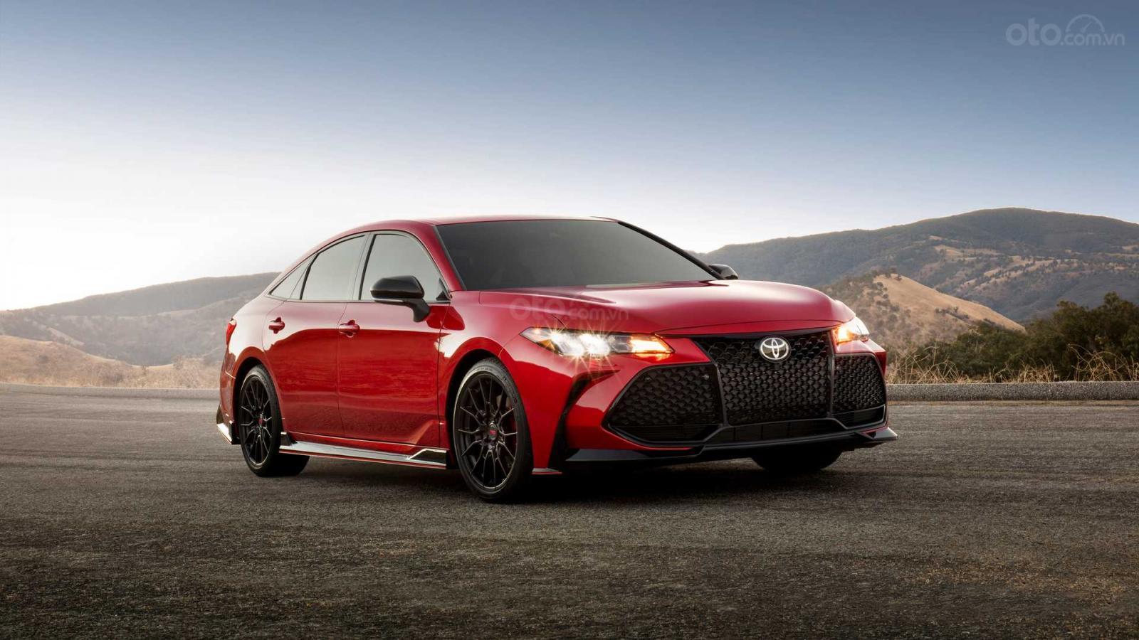 Toyota Avalon TRD 2020 chốt giá từ 1 tỷ đồng