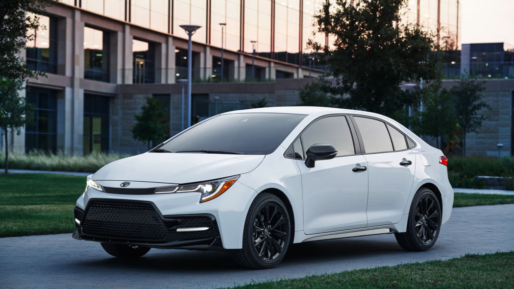 Động cơ Toyota Corolla Nightshade Edition 2020 không có gì thay đổi so với bản tiêu chuẩn