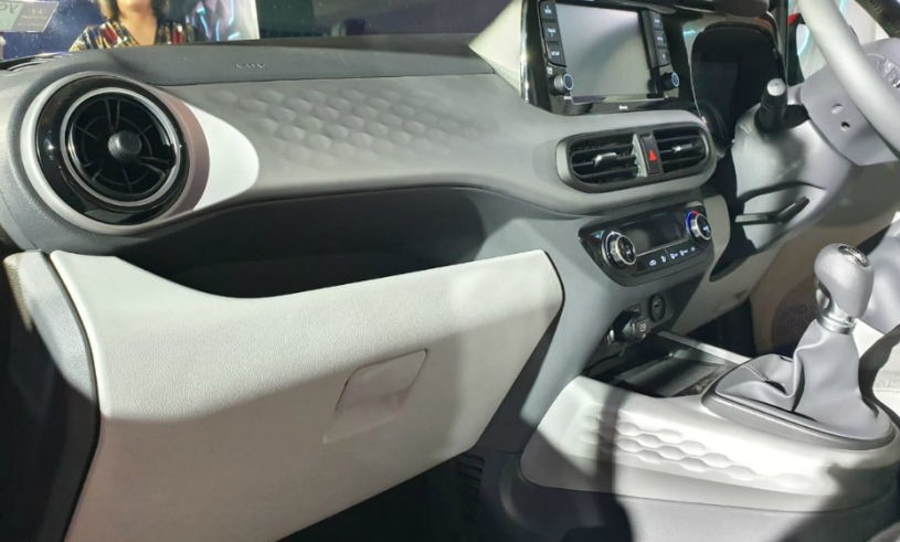 Hyundai Grand i10 2020 13