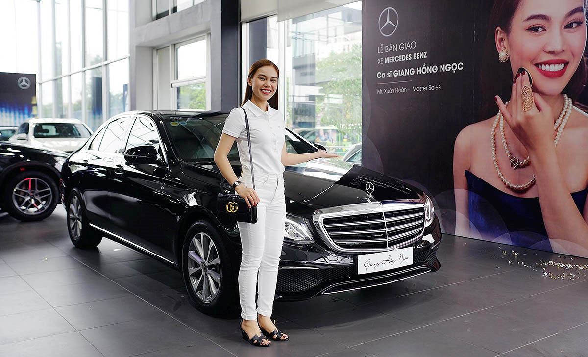Ca sĩ Giang Hồng Ngọc chi 2,1 tỷ đồng sắm xế sang Mercedes-Benz E 200 2019 a1