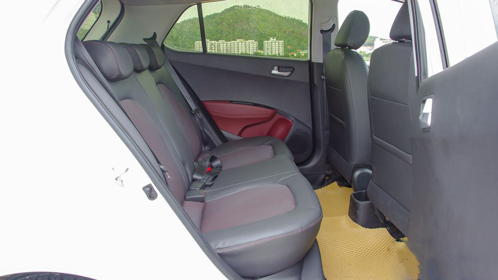 Hyundai Grand i10 2020 và hiện hành khác nhau thế nào qua ảnh? a24