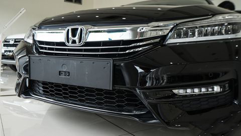 So sánh xe Honda Accord 2019 và đời cũ qua ảnh a6