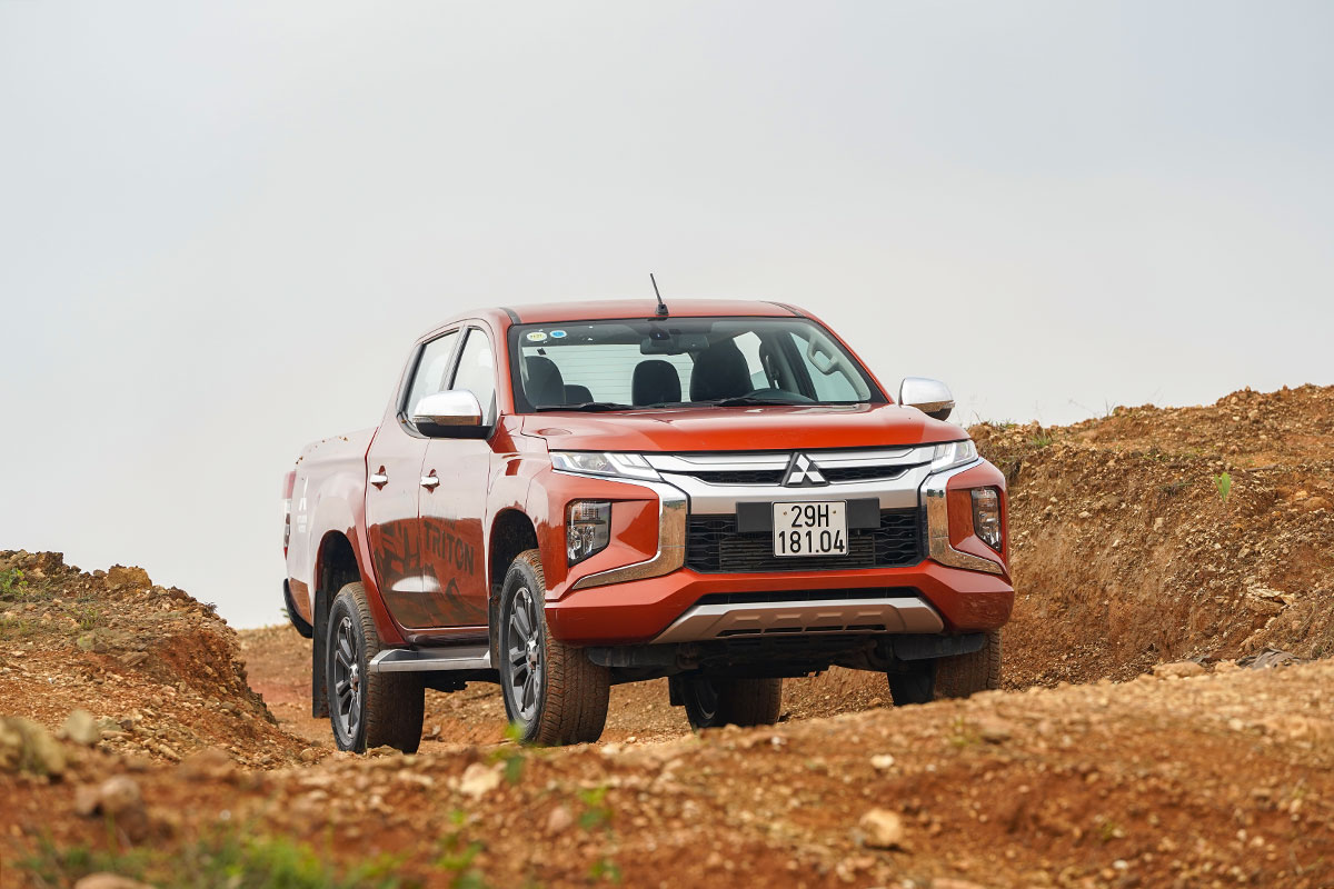 Giá xe Mitsubishi Triton 2019 mới cập nhật tháng 7/2019 a2