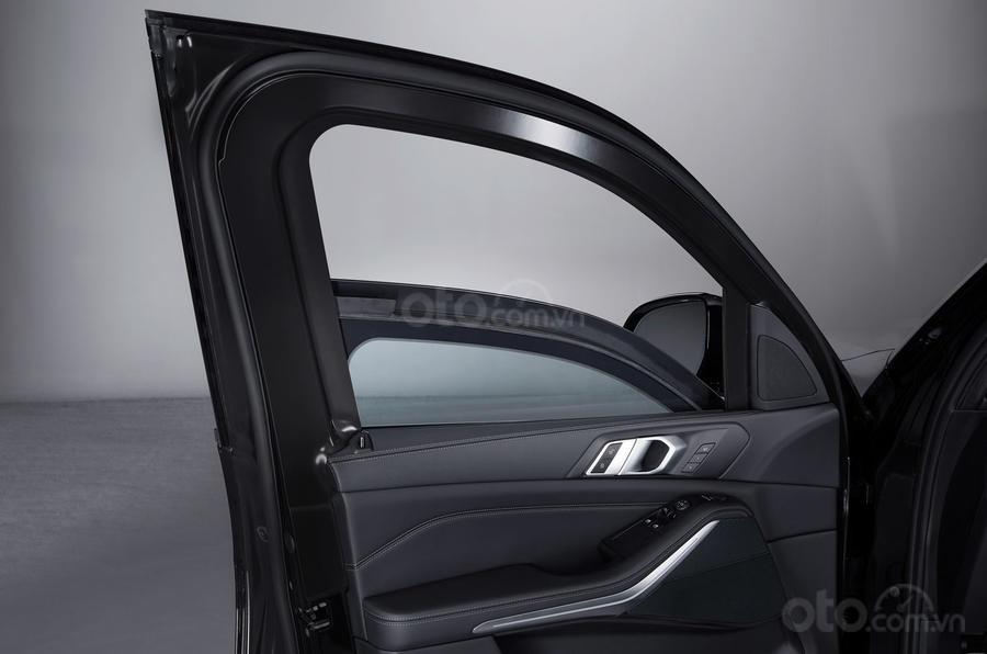 Xe bọc thép BMW X5 Protection VR6 - ảnh 6 BMW Protection VR6 - cửa xe