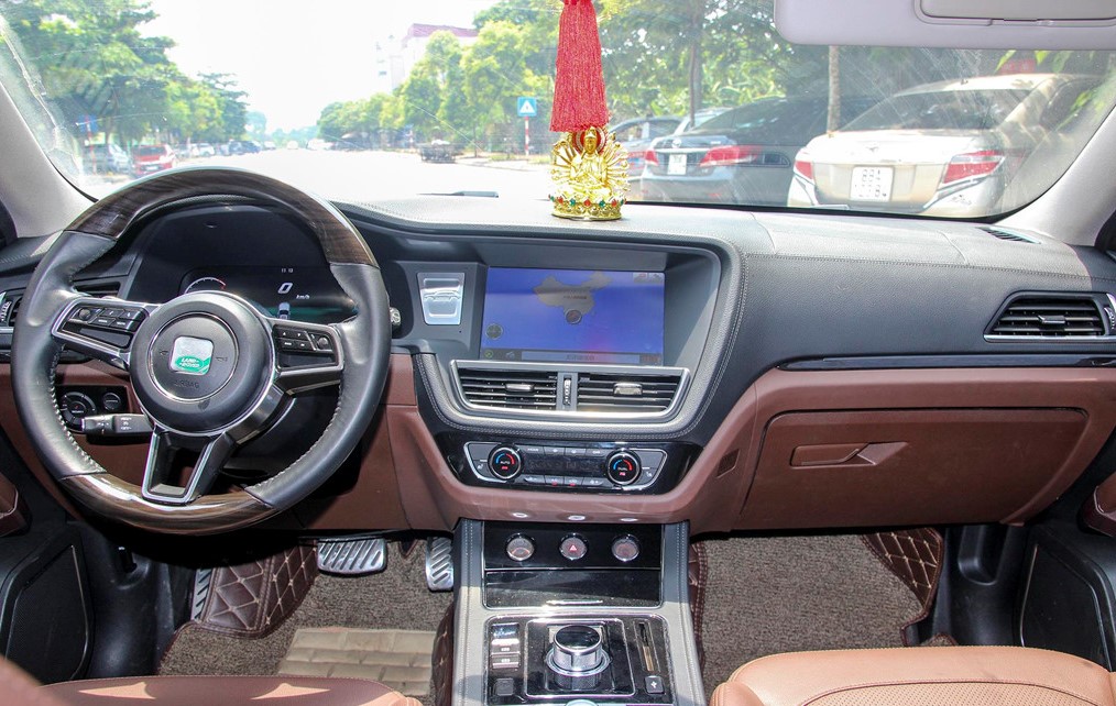 Xe "sang" Trung Quốc Zotye T600 2017 mất giá 260 triệu khi bán lại 6 Xe "sang" Trung Quốc Zotye T600 2017 mất giá 260 triệu khi bán lại a6