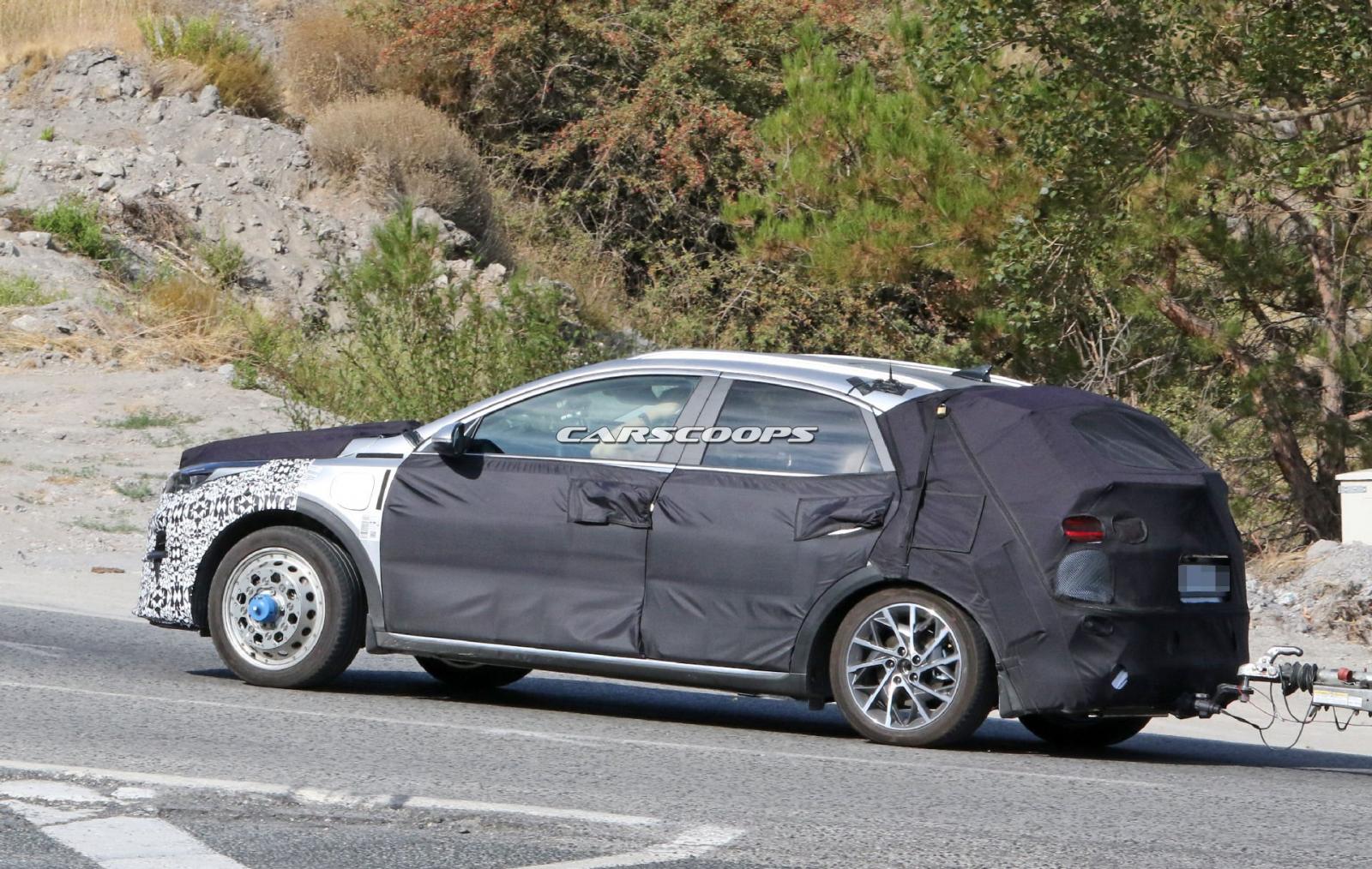  Kia XCeed Plug-In Hybrid có thể sử dụng hệ truyền động như Kia Niro PHEV