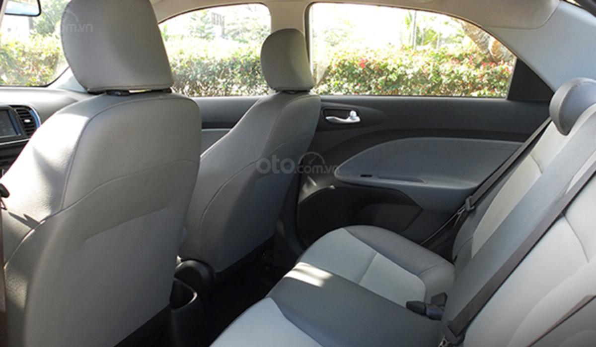 Đánh giá xe Kia Soluto 2019 về ghế - Không gian tương đối với người dùng Châu Á Đánh giá xe Kia Soluto 2019 về ghế - Không gian tương đối với người dùng Châu Á