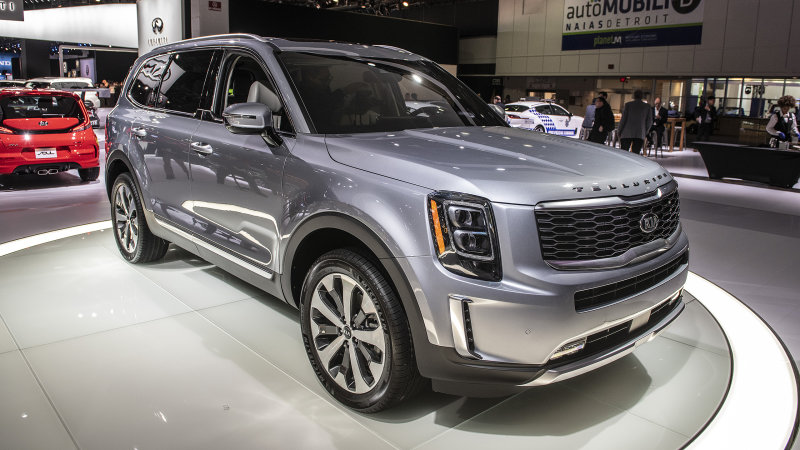 Kia Telluride Mỹ đành phải "về chuồng"