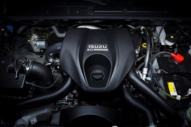 Isuzu D-Max 2020 LS-A có sức mạnh đáng cân nhắc