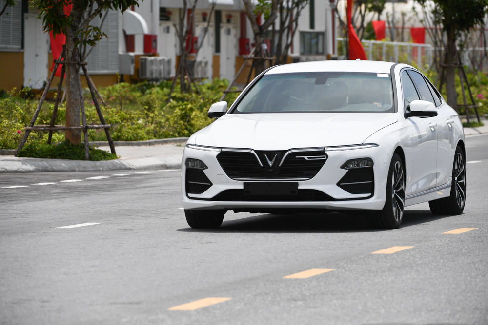 Sau 1/9/2019, xe VinFast Lux và Fadil sẽ được giữ nguyên giá bán như hiện tại 1.