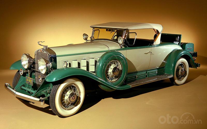 Cadillac Series 452 V-16 1930 Cadillac Series 452 V-16 1930.