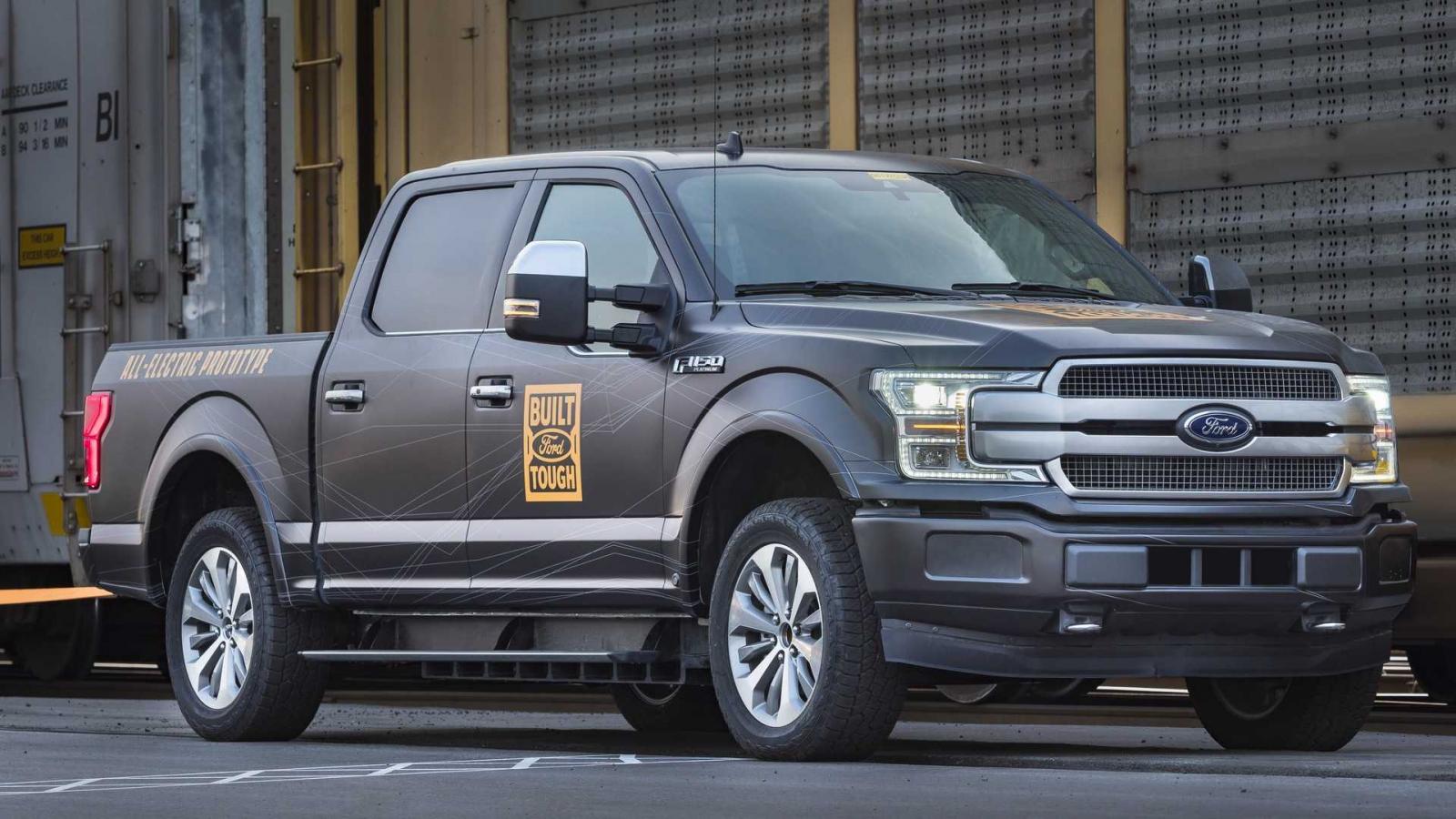 Nguyên mẫu bán tải điện Ford F-150 đang được Ford phát triển.