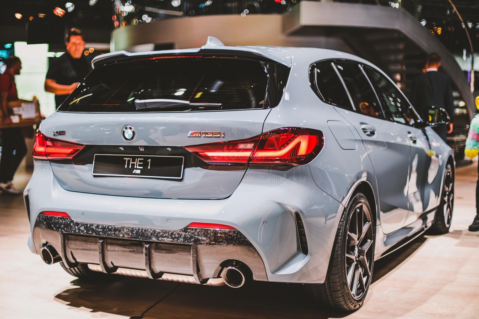[Frankfurt 2019] BMW 1-Series 2019 M135i xDrive thể thao thượng thỉnh