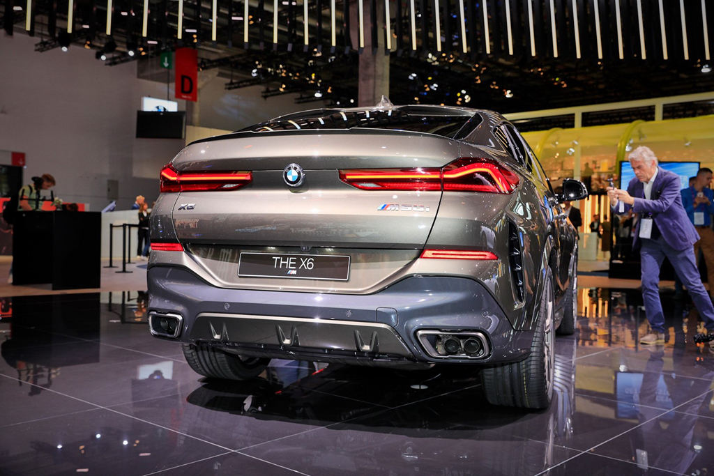 BMW X6 thế hệ mới gây ấn tượng mạnh khi xuất hiện tại triển lãm Frankfurt Motor Show 2019 a2